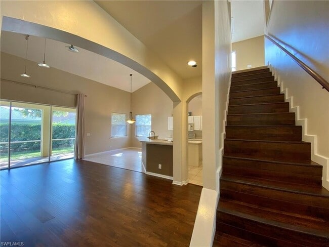 Photo - 74 Burnt Pine Dr