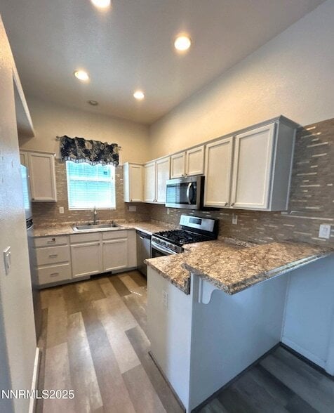 3498 Mashie Dr