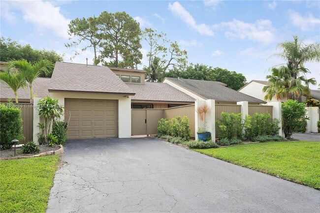 Photo - 244 Pleasant Wood Dr Townhome