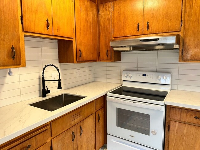 Photo - 53 E Richmond Ave. Unit #53