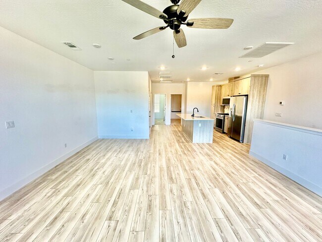 Photo - Newly Built Clovis 3/2