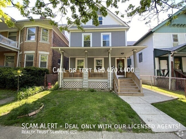 Building Photo - Updated 3-Bedroom Unit in Vibrant Ohio City Rental