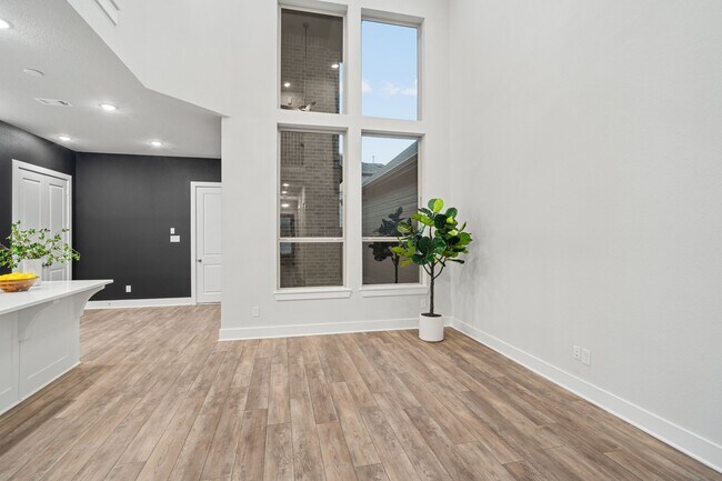 Photo - 11254 Buchanan Cvs Ln