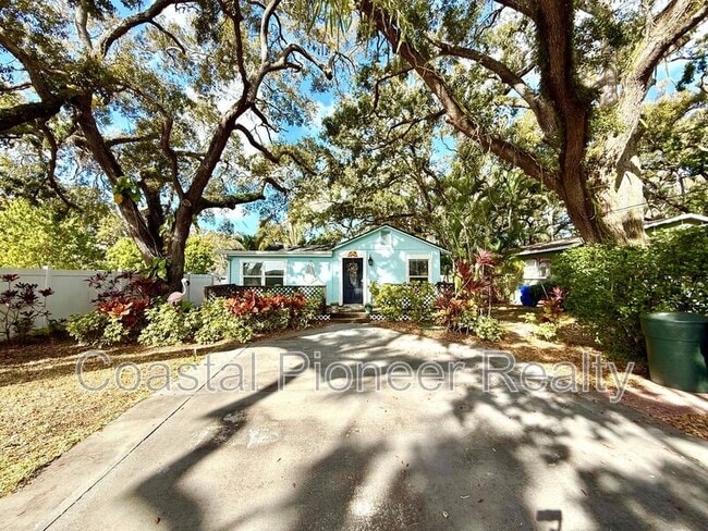 Photo - 1304 New York Ave