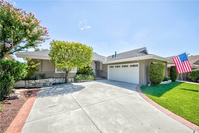 Building Photo - 2301 W Cajon Dr Rental