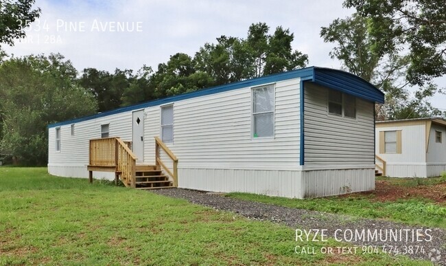 Building Photo - 3534 Pine Ave Rental