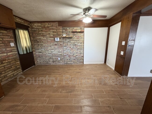 Photo - 1044 Paradise Dr