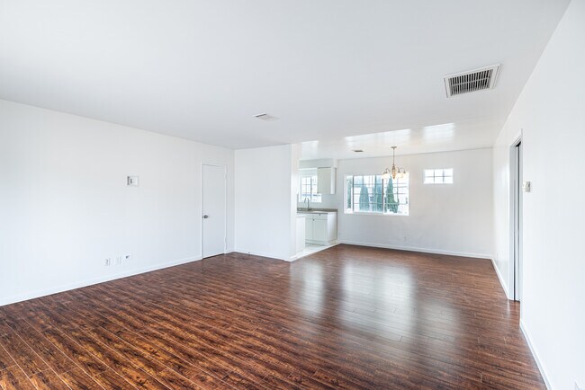 Photo - 8645 Hervey St Unit 4