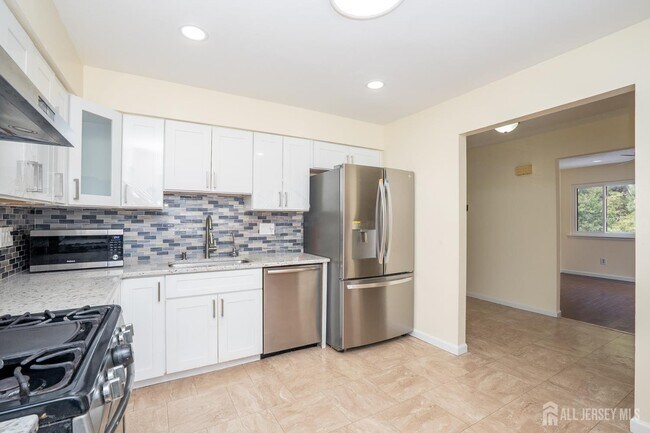 Photo - 1001 Edison Glen Terrace