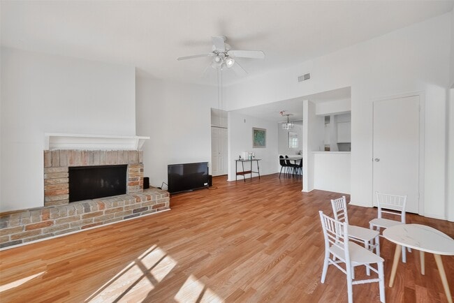 Photo - 10555 Turtlewood Ct Unit 511