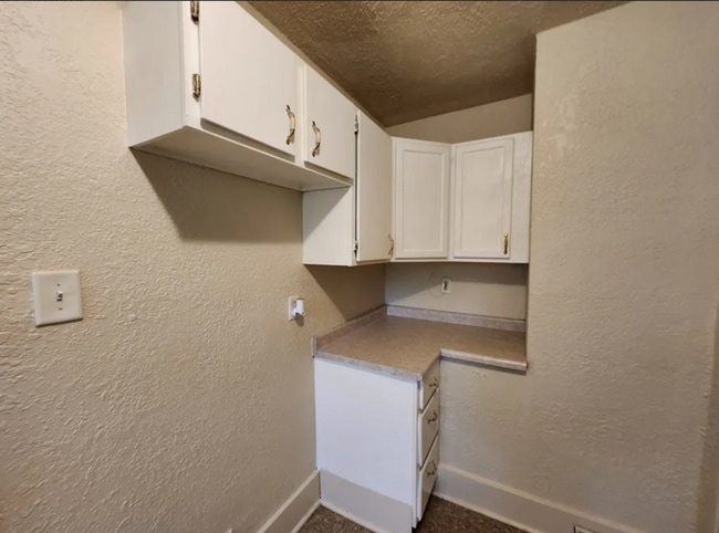 Photo - 1650 N Maple---3 bed/ 1 bath