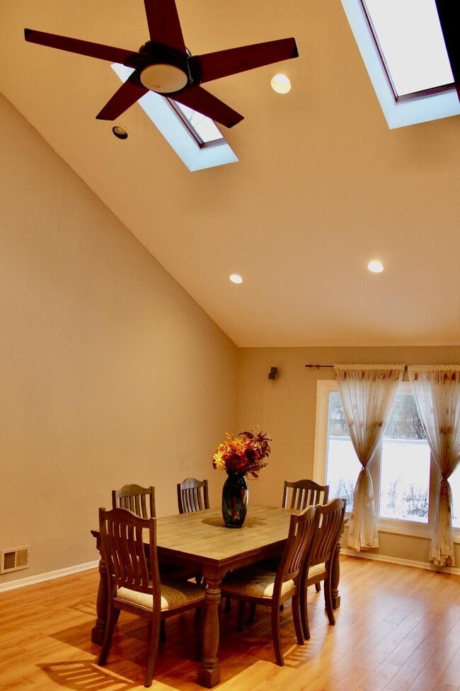 Photo - 3443 Buena Rd