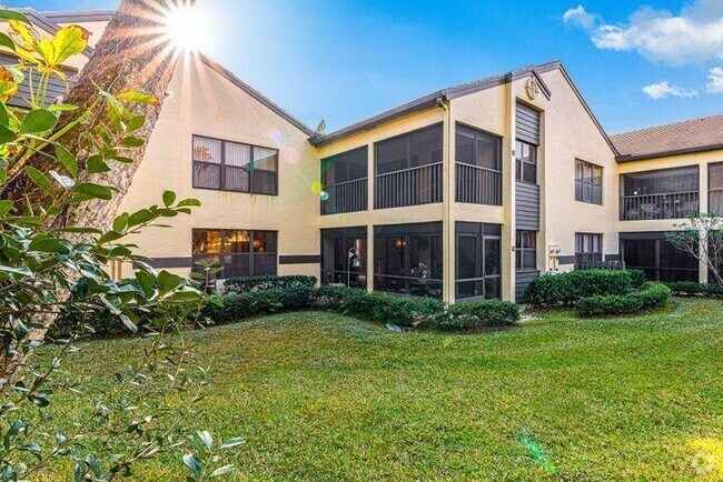 Building Photo - 3960 SW Greenwood Way Rental