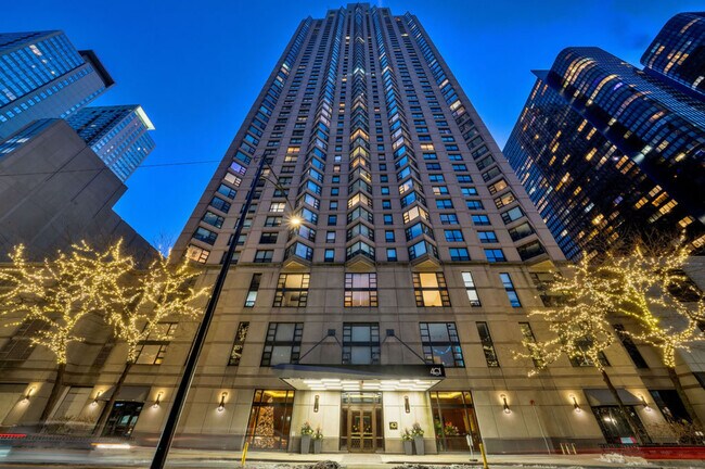 Photo - 401 E Ontario St