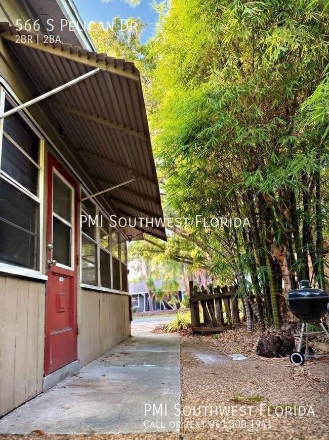 Photo - 566 S Pelican Dr
