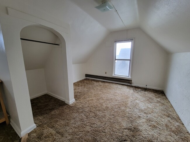 Building Photo - 219 H St Unit #5 Rental