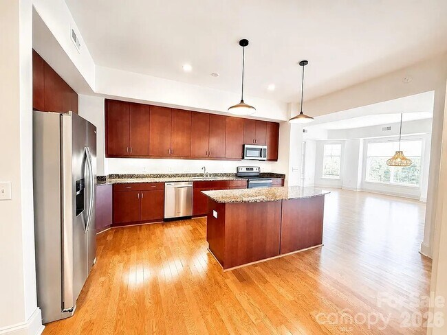 4625 Piedmont Row Dr Unit 400