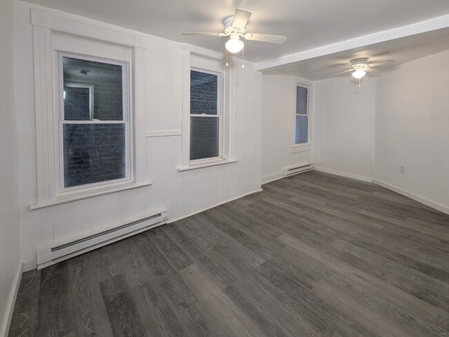 Vista de la entrada del dormitorio 2 - 1260 5th Ave