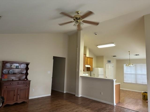 Photo - 2019 Lisa Ln