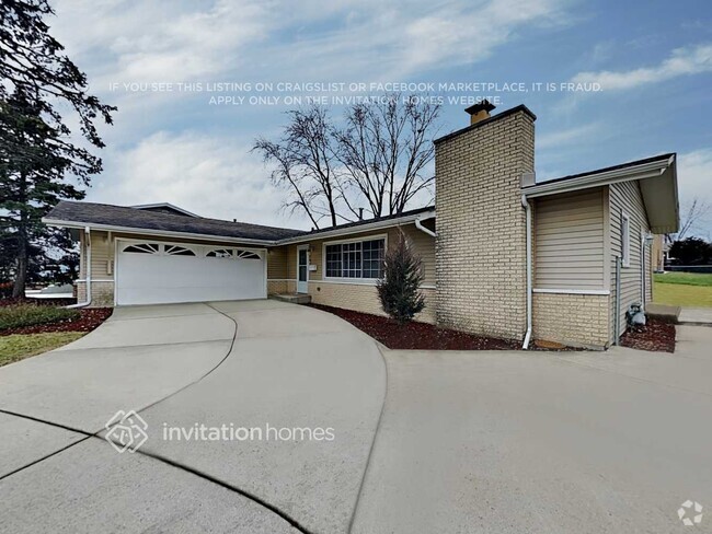 Building Photo - 15416 Ridgeland Ave Rental