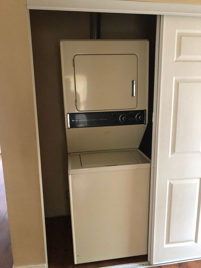 Photo - Gabella-913 N 10th Street Unidad Apt. 2