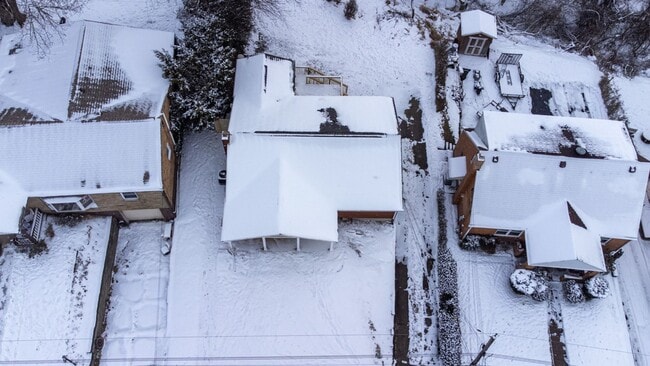 Photo - AVAILABLE APRIL 1ST! Do not miss this STUNNING 3-bedroom in Penn Hills!