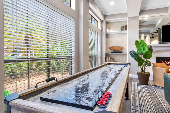 Hidden Palms Apartment Homes