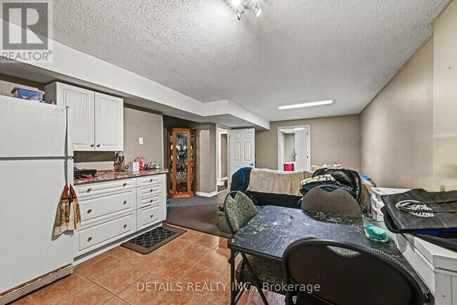 Photo - 816 Willow Ave