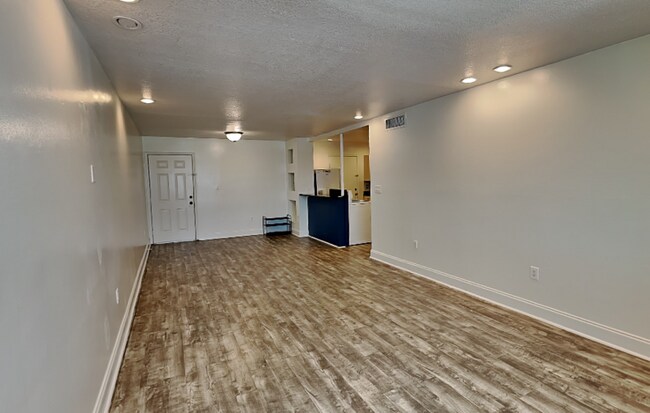 Photo - 1954 Conway Rd Unit Apt 11