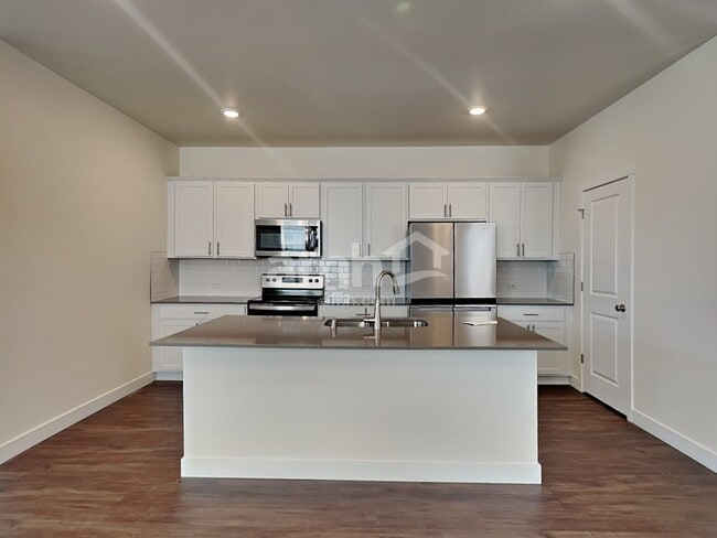 Photo - 4739 86th Ave NE