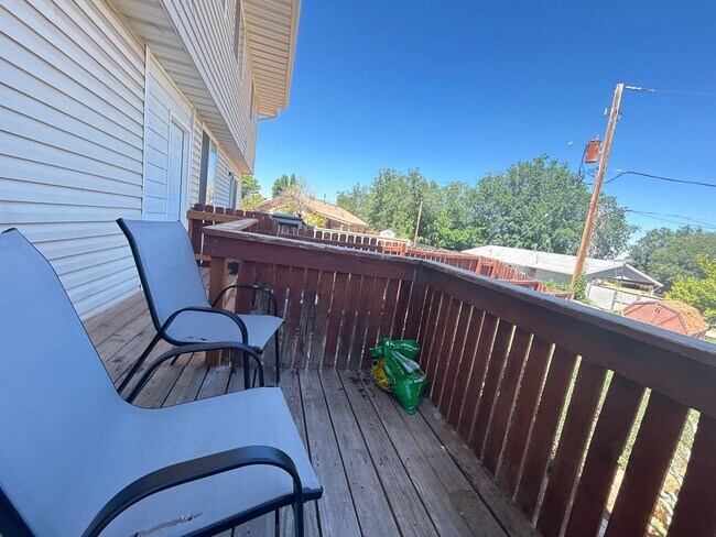 Photo - 354 Pinecone Dr Unit Room 6