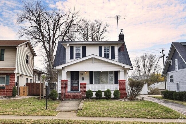 Building Photo - 93 E Lincoln Ave Rental