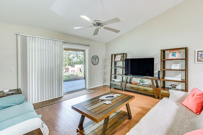 Photo - 10444 Copperwood Dr Unidad SI ID1545900P