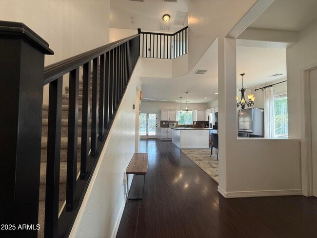 Photo - 1293 E Walnut Rd