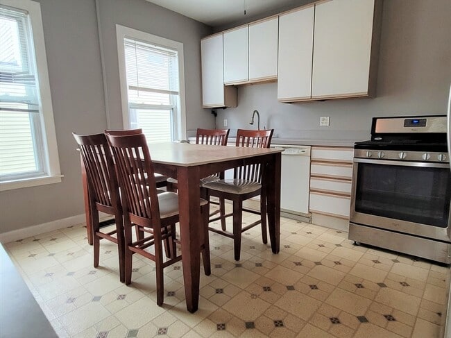 Photo - 25 Martin St Unit 1