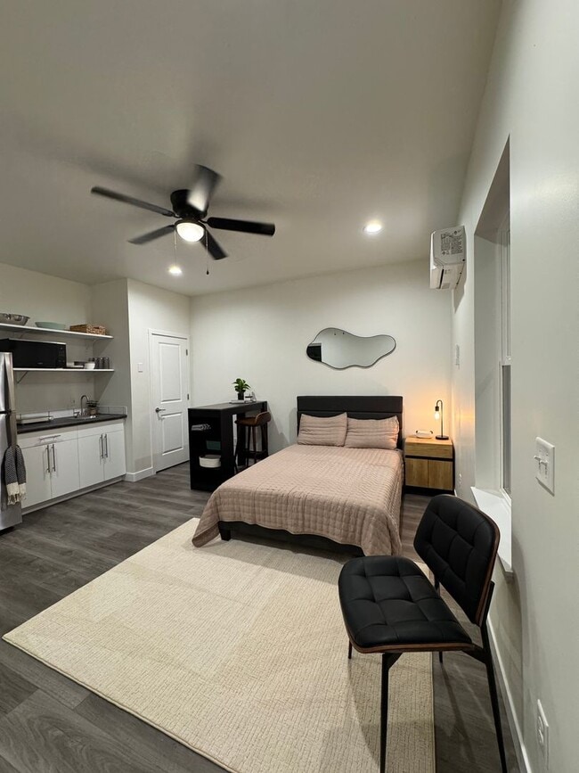 Photo - Bellaire Lofts