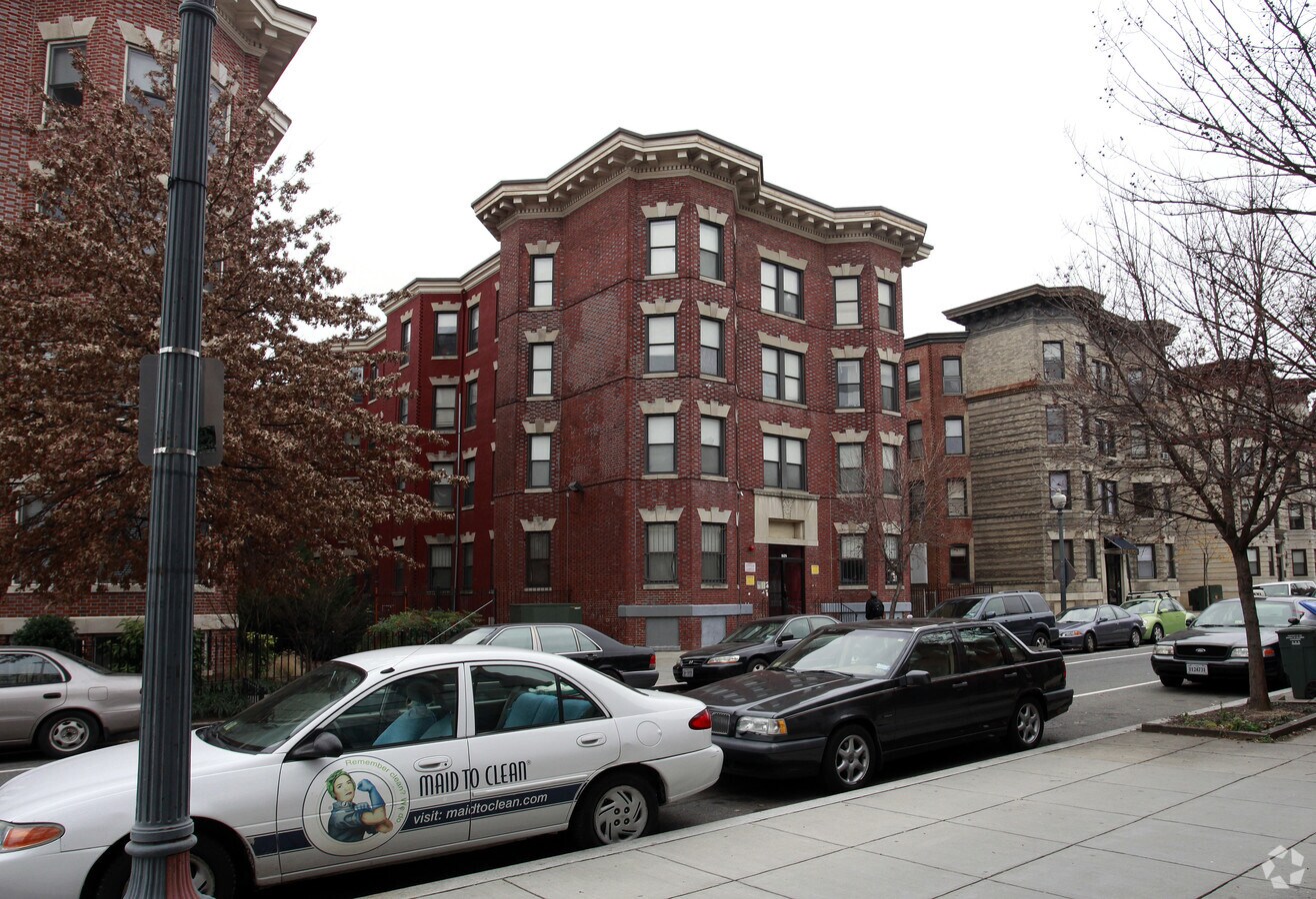Photo - 1424 W St NW