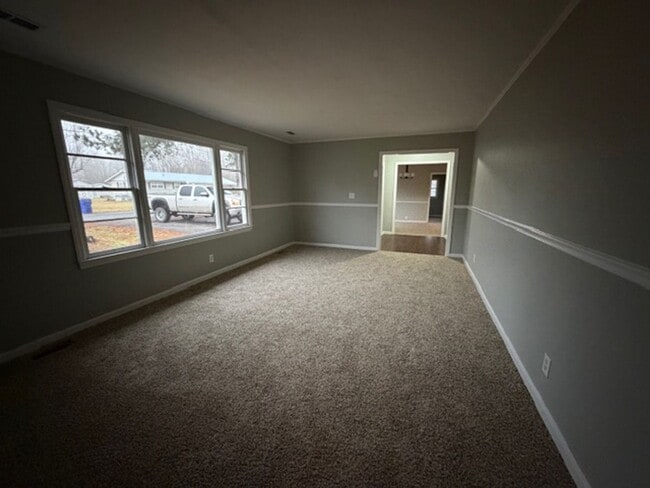 Photo - 4 Bedroom 2 Bath house