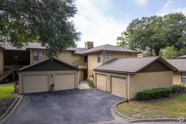 Photo - Lake Crest Condominium Association