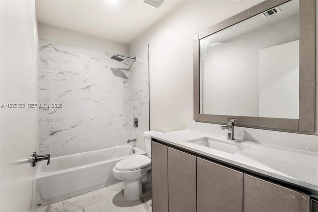 Photo - 2561 NE 193rd St Unit 1103