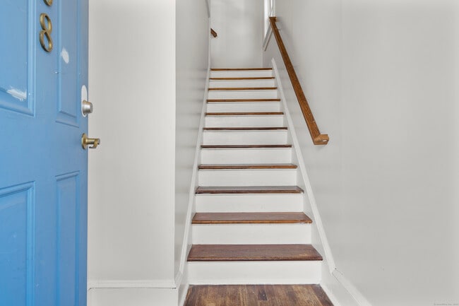 Photo - 768 Stratford Ave