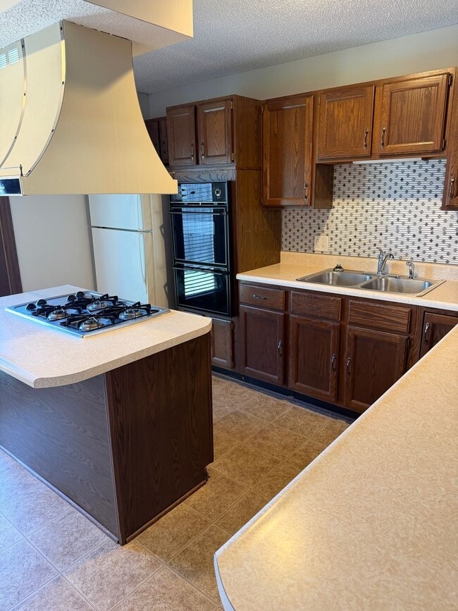 Photo - AWESOME WEST SIDE DUPLEX!