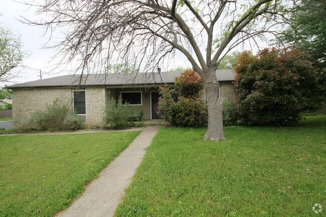 Building Photo - 12808 Esplanade St Rental