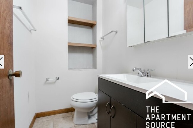 Photo - 2521 N Lincoln Ave Unit 3