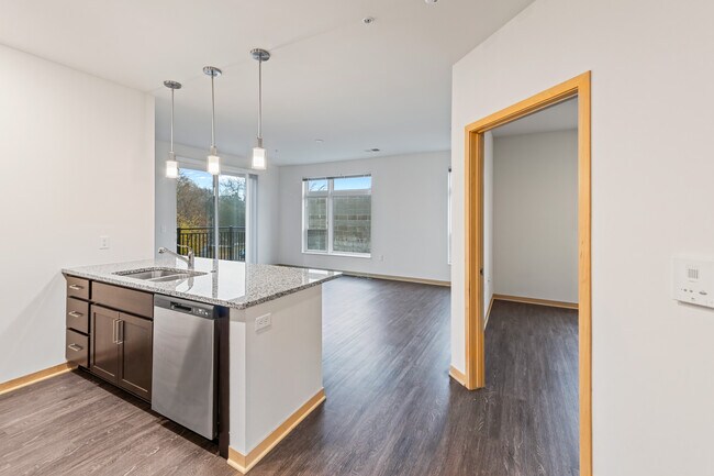 Photo - 1121 S Park St Unidad 312