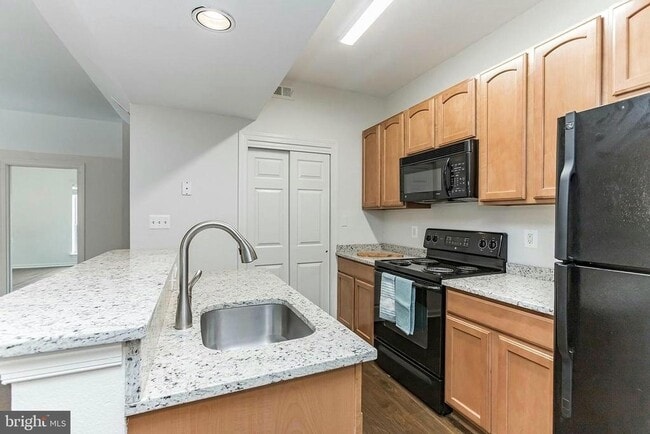 Building Photo - 12150 Penderview Terrace Unit 1328