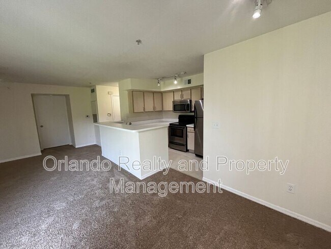 Photo - 7360 Westpointe Blvd Unit #116