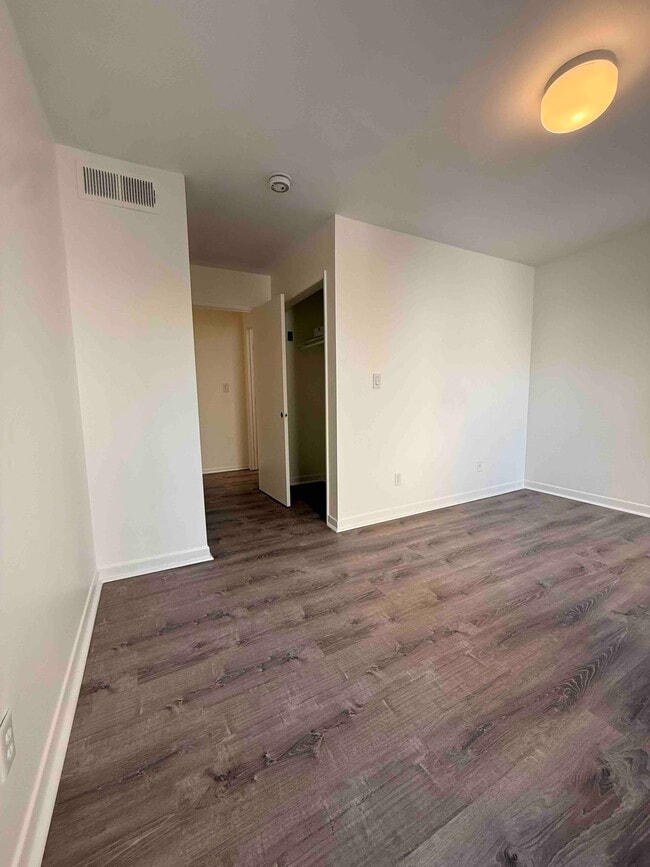 MasterBedroom#F