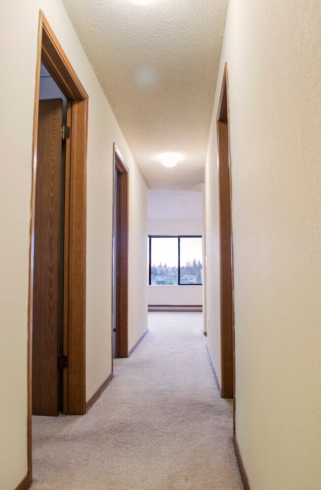 Hallway - Adria Northstar Apartments