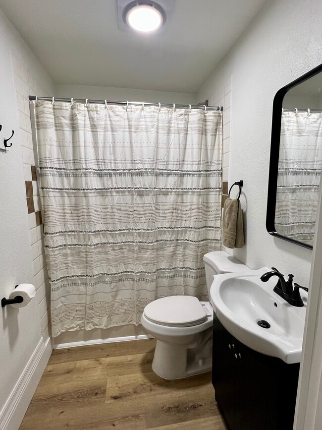 Bathroom - 439 S Parker Dr Unit Lower